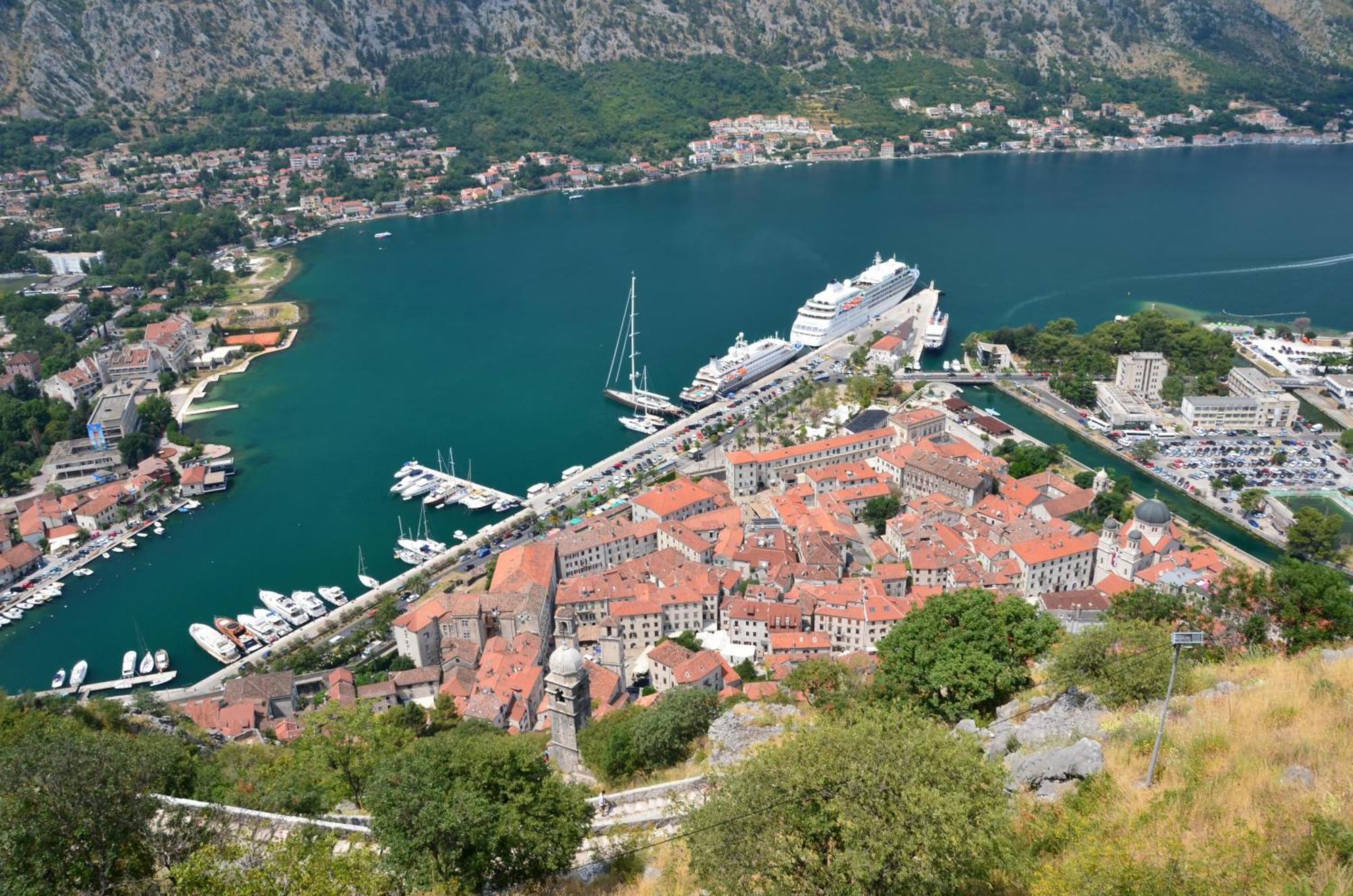 Cozy Nest, 350M To Beach, Free Parking, Wi-Fi Kotor Exteriér fotografie