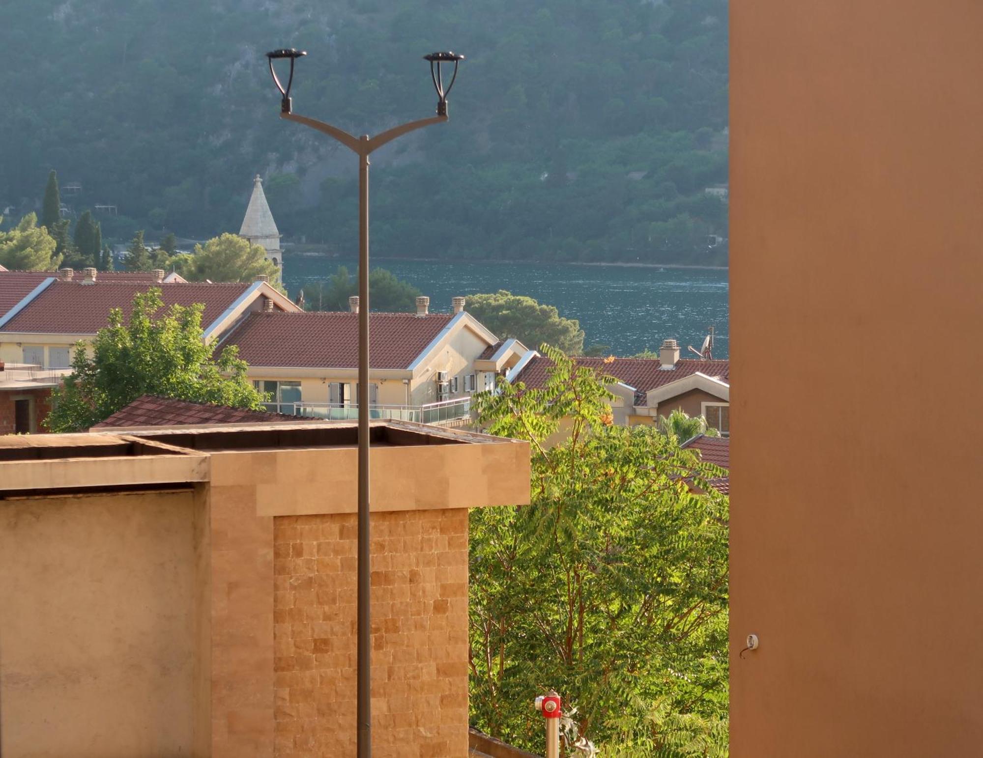 Cozy Nest, 350M To Beach, Free Parking, Wi-Fi Kotor Exteriér fotografie